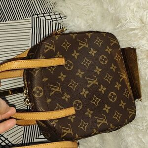 Authentic Louis Vuitton Spontini 2 way handbag purse monogram